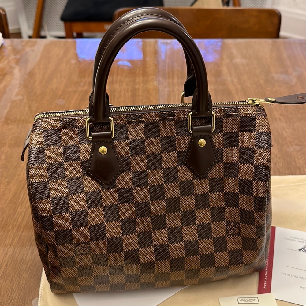 LOUIS VUITTON SPEEDY 25
